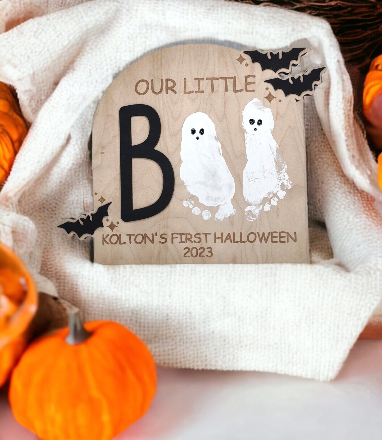 DIY Halloween Footprint Sign