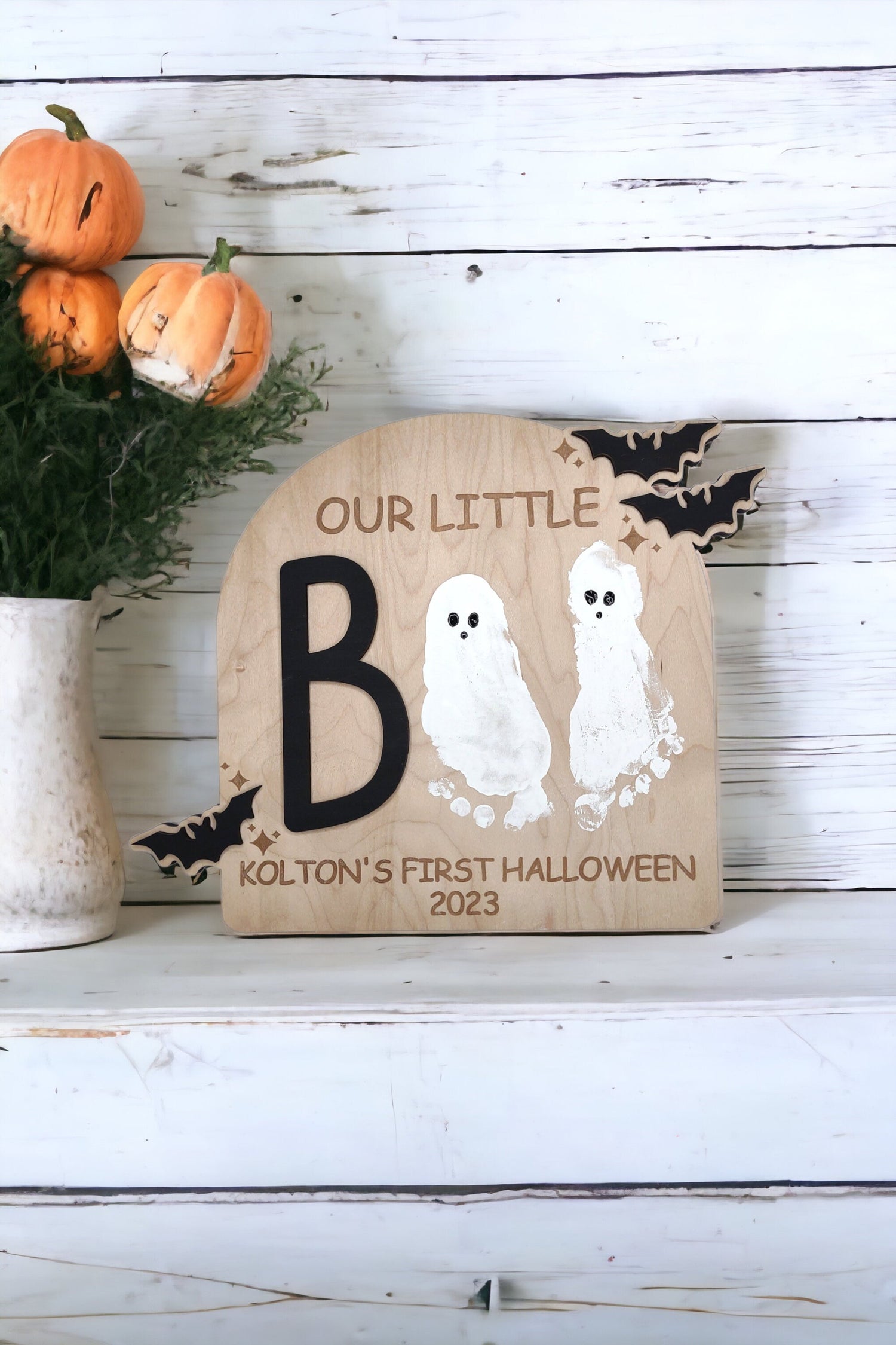 DIY Halloween Footprint Sign