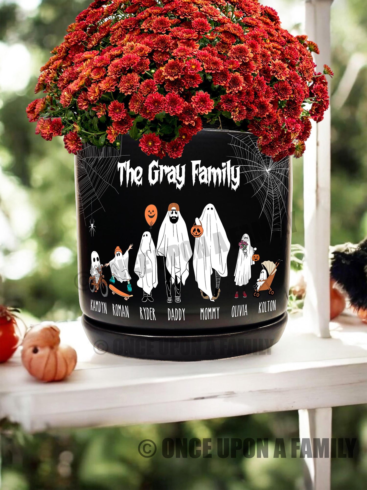 Personalized Halloween Ghost Family Ceramic Flower Planter, Unique Spooky Season Decor, Indoor/Outdoor Potter Plant Pot, Gift for Her, Him